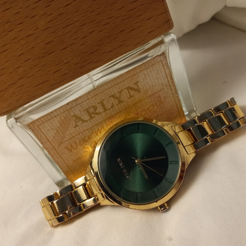Nine West  Watch
